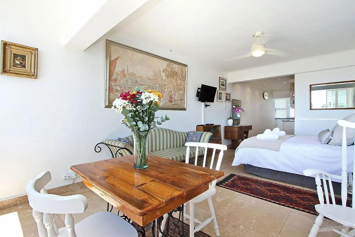Dolphin Bay Studio With Sea Views Cape Town 0*,